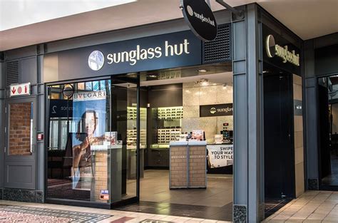 sunglass hut near.